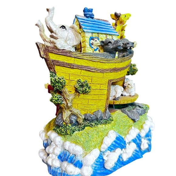 Vtg Noahs Ark Musical Figurine Animals & Waves Plays "Raindrops" figures twirl. - Picture 6 of 6